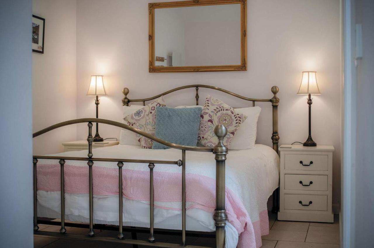 Caradog - 1 Bedroom - St Ishmaels Saint Ishmaels  ภายนอก รูปภาพ