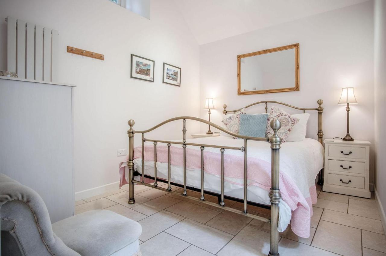 Caradog - 1 Bedroom - St Ishmaels Saint Ishmaels  ภายนอก รูปภาพ
