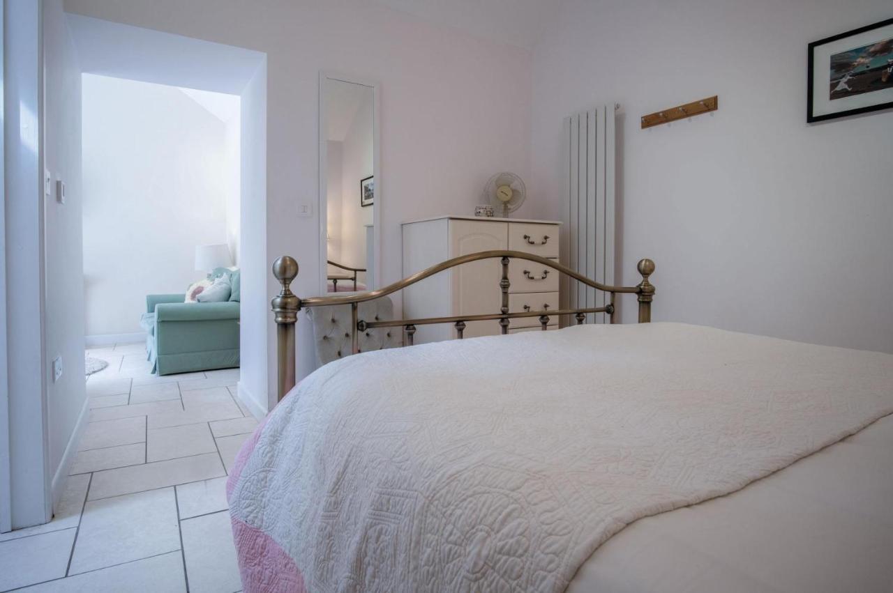 Caradog - 1 Bedroom - St Ishmaels Saint Ishmaels  ภายนอก รูปภาพ